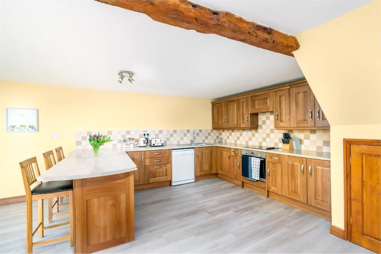 Millstone Cottage - Yorkshire Coast Holiday Lets Whitby 0*,