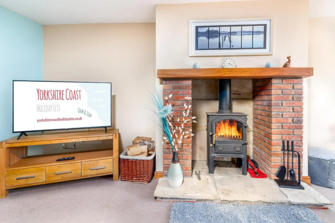 Millstone Cottage - Yorkshire Coast Holiday Lets Whitby 0*,